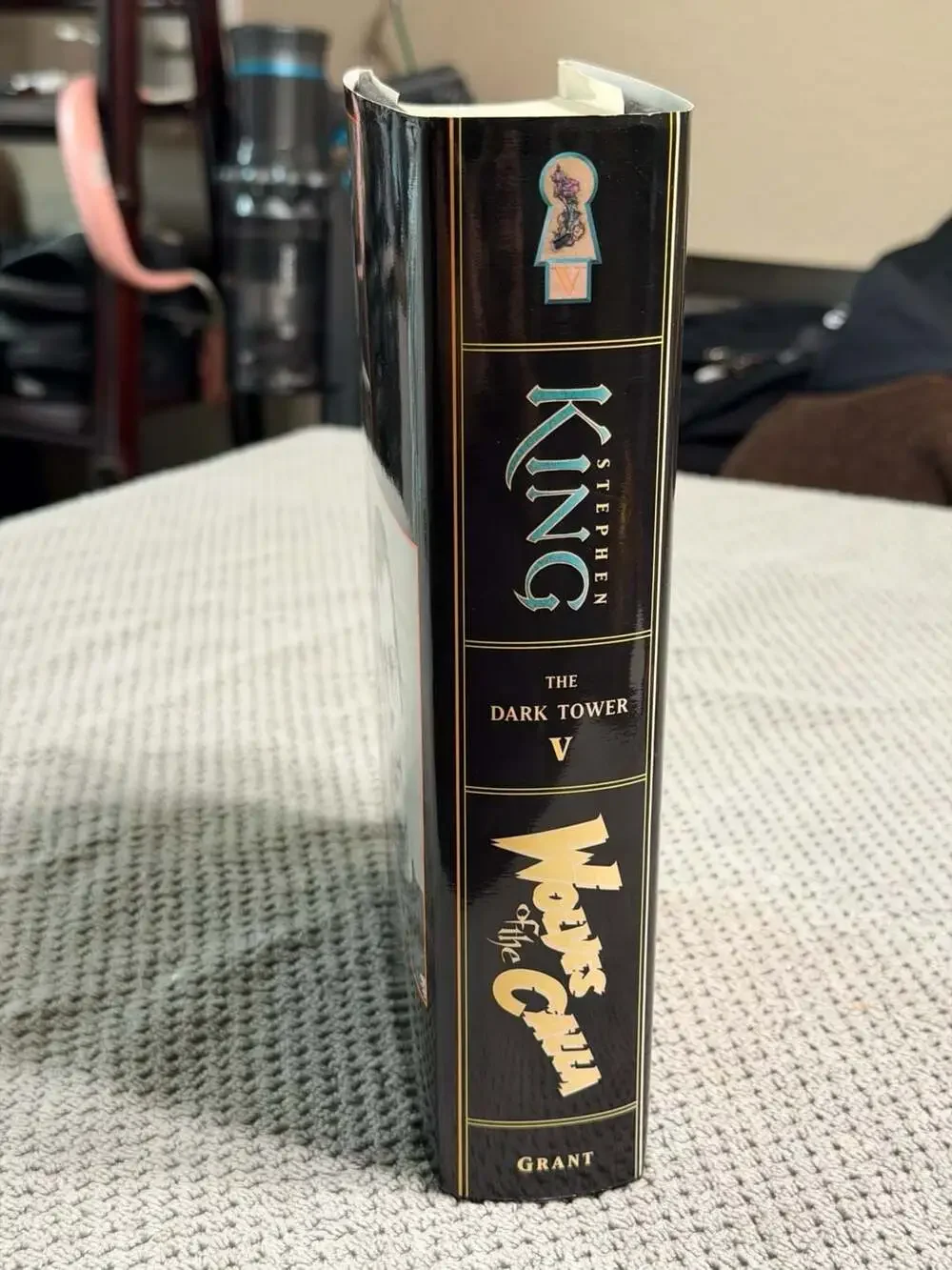 Wolves of the Calla The Dark Tower V Stephen King First Trade Edition Hardcover